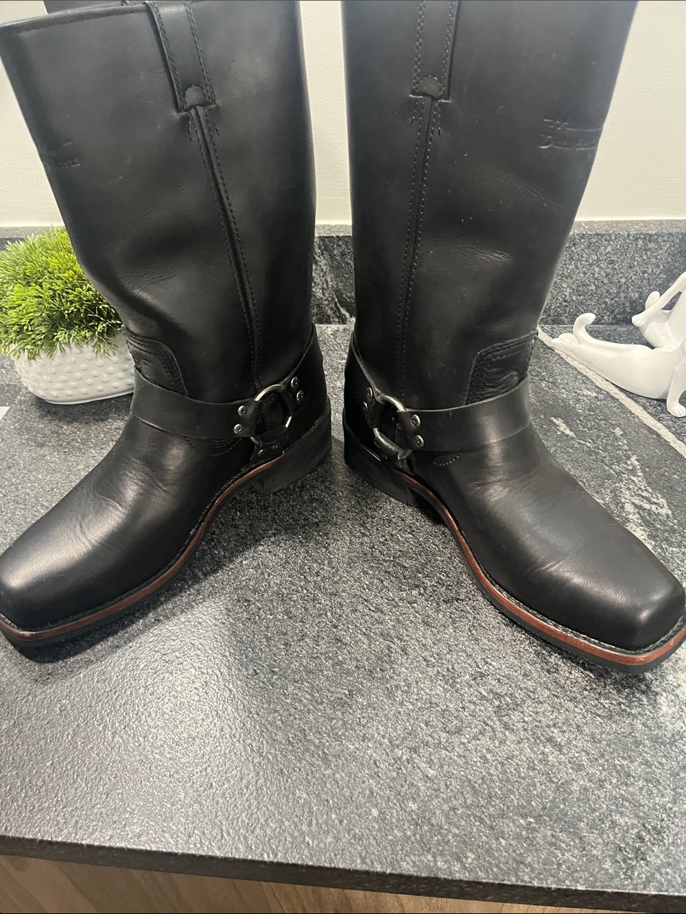 Harley Davidson’s size 10 men’s riding boots like new - Picture 7 of 11